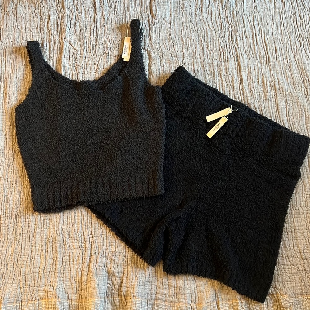 Skims fuzzy mid drift tank and short set in black